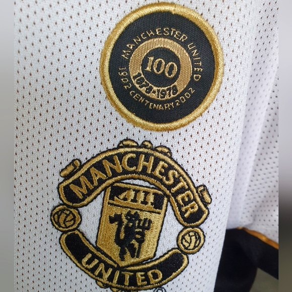 Manchester United 100th Centennial Anniversary Jersey For Collectors - Picture 9 of 11